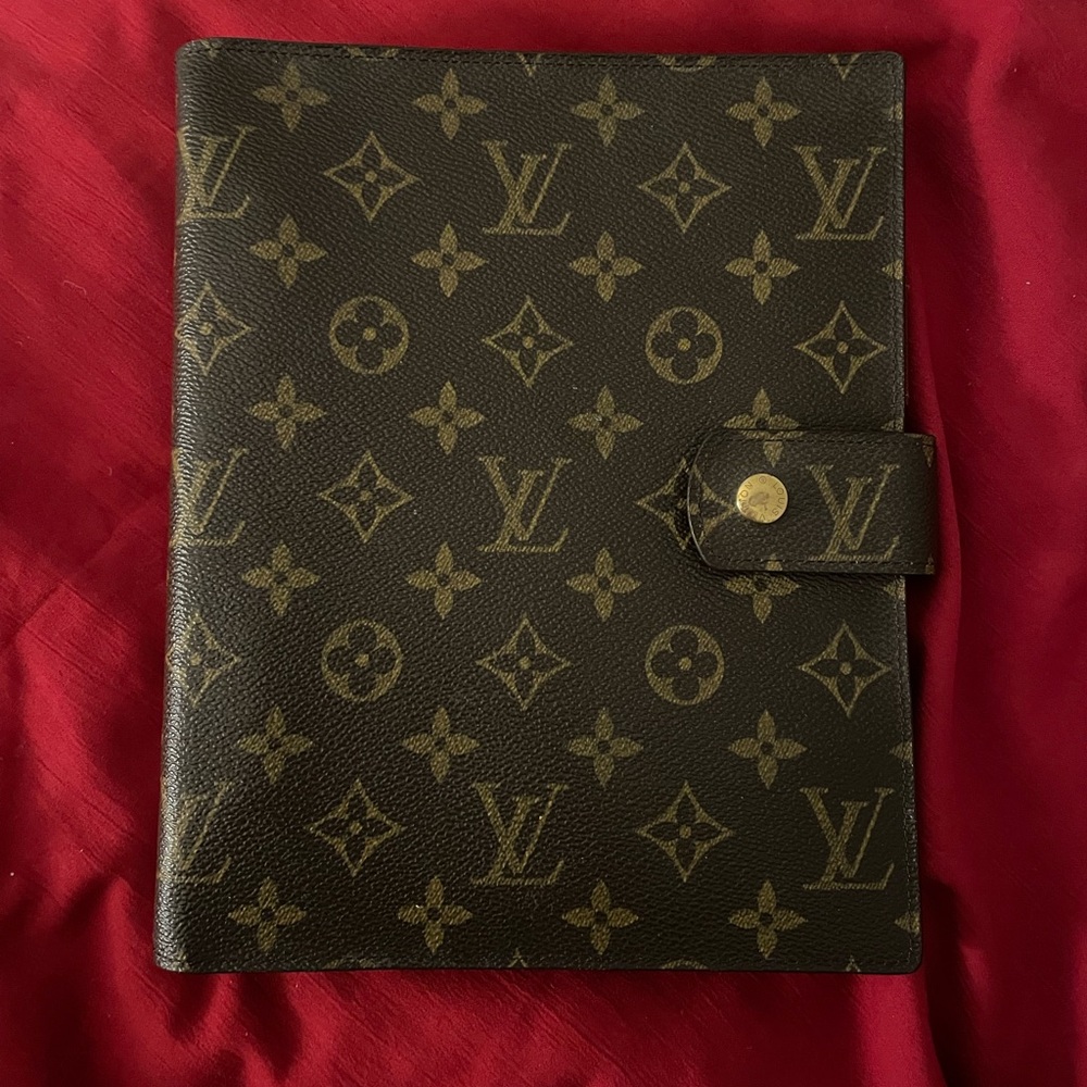 Authentic Louis Vuitton Large Agenda Cover